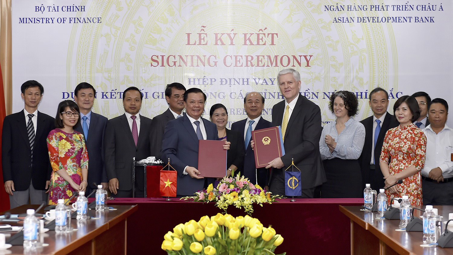 Dự án kết nối giao thông các tỉnh miền núi phía Bắc có tổng mức đầu tư là 236,673 triệu USD.