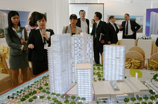 Thủ tướng yêu cầu Ngân hàng Nhà nước tăng cường kiểm tra, giám sát tình hình cấp tín dụng bất động sản của các tổ chức tín dụng, phát hiện và xử lý kịp thời các khoản nợ quá hạn.