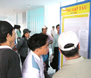 Về giá vé, đối với chiều Tp.HCM- Hà Nội, mức tăng tối đa là 25%. Chiều ngược lại mức giảm có thể lên tới 50%.