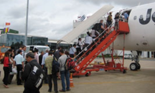 Jetstar Pacific bán vé giá rẻ trong ngày 13/5