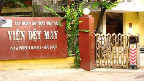 Trụ sở Viện Dệt may trên phố Minh Khai (Hai Bà Trưng, Hà Nội). 