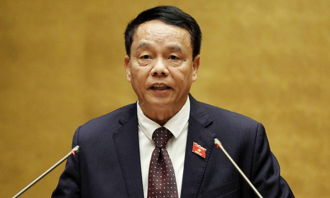 Thượng tướng Võ Trọng Việt giải trình ý kiến đại biểu về dự thảo Luật An ninh mạng. 