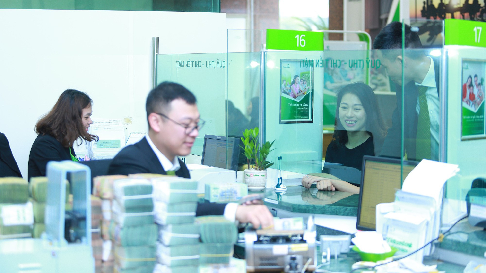 Đợt giảm lãi suất cho vay thứ hai của Vietcombank trong năm nay.
