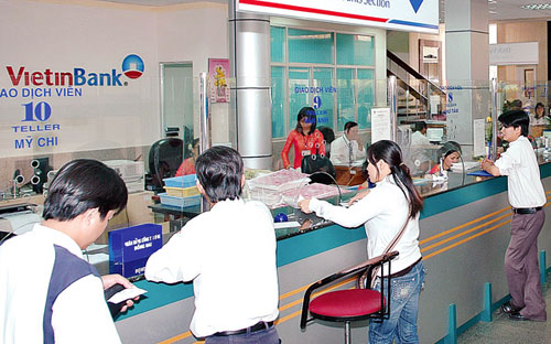 Lợi nhuận sau thuế của Vietinbank trong quý 3/2012 tăng tới 73% so với cùng kỳ năm 2011.<br>
