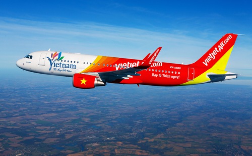 <font face="Arial, Verdana"><span style="font-size: 13.3333px;">Hai chuyến bay của hãng hàng không Vietjet đã không thể liên lạc với nhân viên không lưu do một nhân viên trực hiệp đồng vắng mặt, còn nữ kiểm soát viên trực chính đã ngủ quên.</span></font>