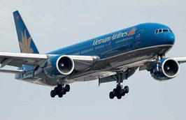 Hành khách bị "kẹt" do Vietnam Airlines hủy chuyến sẽ được bố trí đi trên các chuyến bay thường lệ và bay bù vào 1/10.