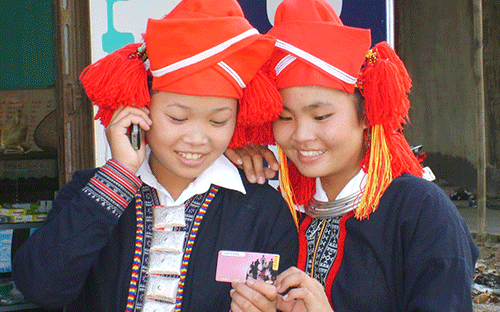 Viettel là nhà mạng di động đầu tiên mở tổng đài hỗ trợ tiếng dân tộc.<br>