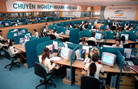 Một trung tâm chăm sóc khách hàng của Viettel.
