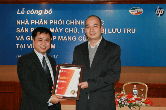 Lễ ký kết giữa Viettel Distribution và HP Việt Nam.