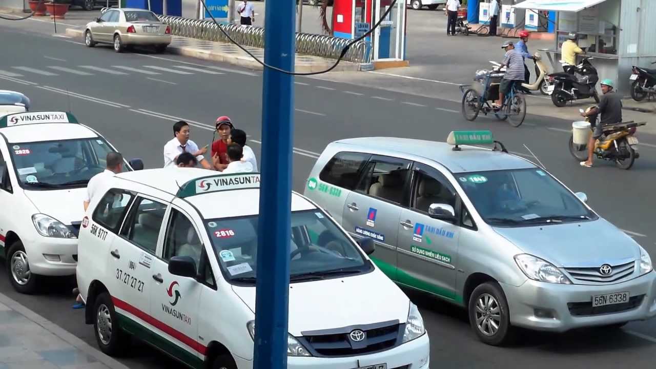 Thêm một đối thủ cạnh tranh với Vinasun được nhận diện là buýt nhanh BRT.<br>