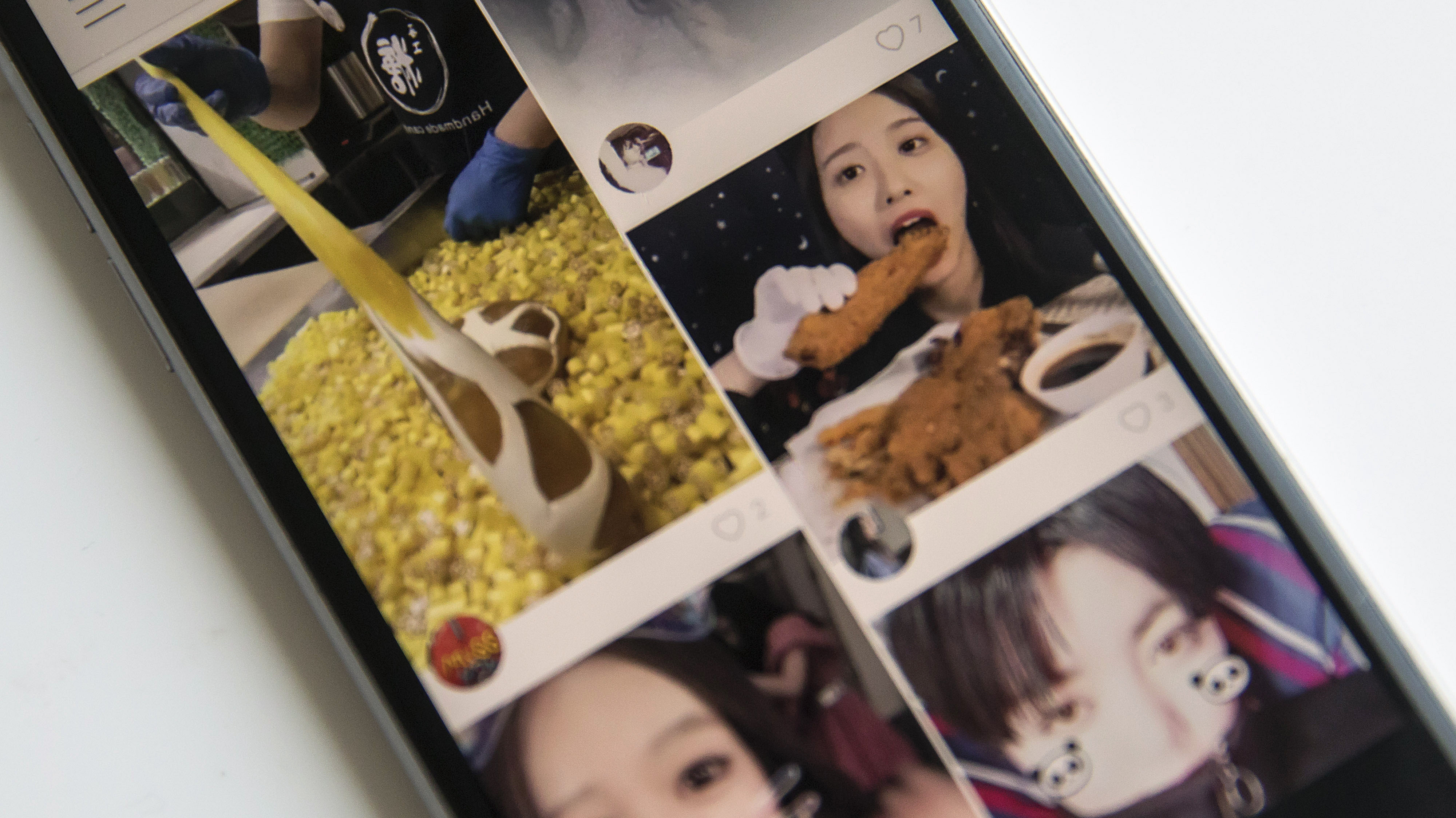 Kuaishou mới đây huy động được 5,4 tỷ USD khi chào bán cổ phần lần đầu ra công chúng (IPO) tại Hồng Kông - Ảnh: Bloomberg