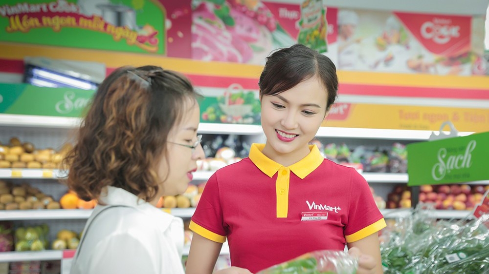 Các cửa hàng VinMart+ mới có diện tích từ 80 - 200m2, được bố trí nằm trên những con phố chính có mật độ dân cư cao tại các tỉnh thành trọng yếu trên toàn quốc.