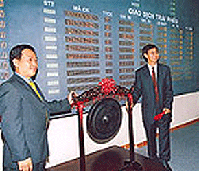 VinaRe chào sàn Hà Nội vào tháng 3/2006.