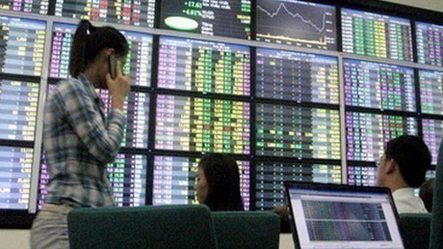 Hiện, số dư mã số giao dịch chứng khoán hiện hành là 27.226 mã.