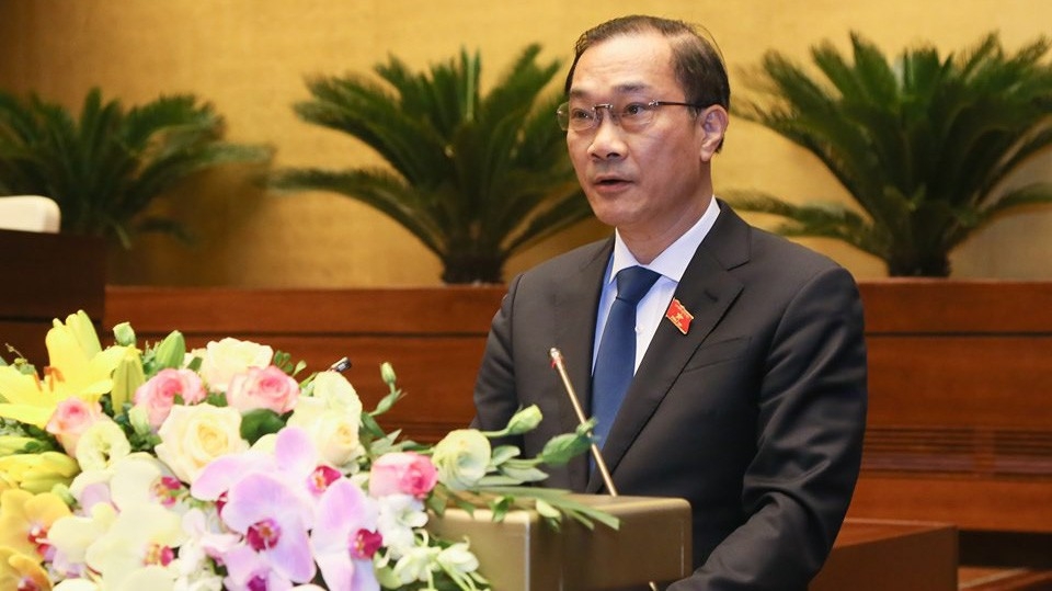 Chủ nhiệm Uỷ ban Kinh tế Vũ Hồng Thanh nêu ý kiến của Uỷ ban Kinh tế - Ảnh: QP 