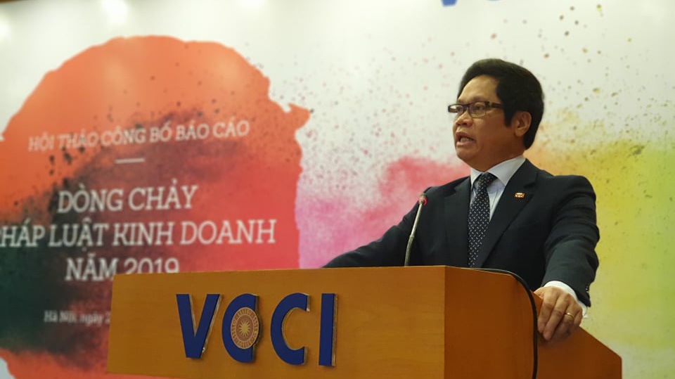 Chủ tịch VCCI Vũ Tiến Lộc phát biểu khai mạc hội thảo. 