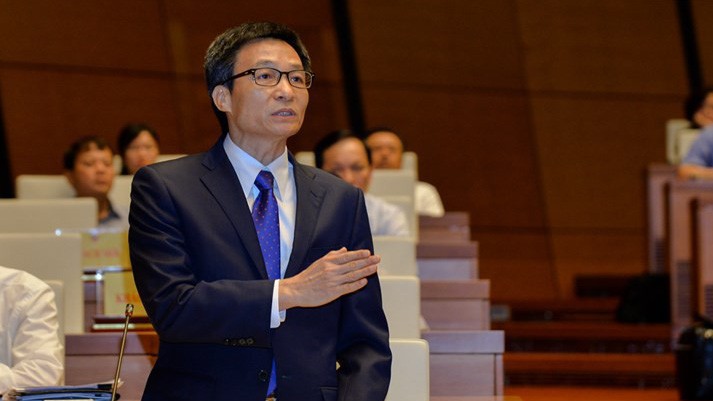 Phó thủ tướng Vũ Đức Đam phát biểu tại nghị trường.