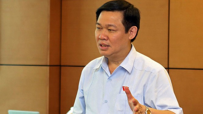 Phó Thủ tướng Vương Đình Huệ chỉ đạo quản lý giá các mặt hàng thiết yếu. 