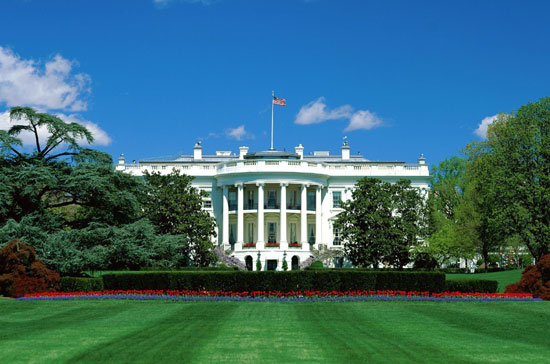 Nước Mỹ đang thâm hụt ngân sách liên tiếp.