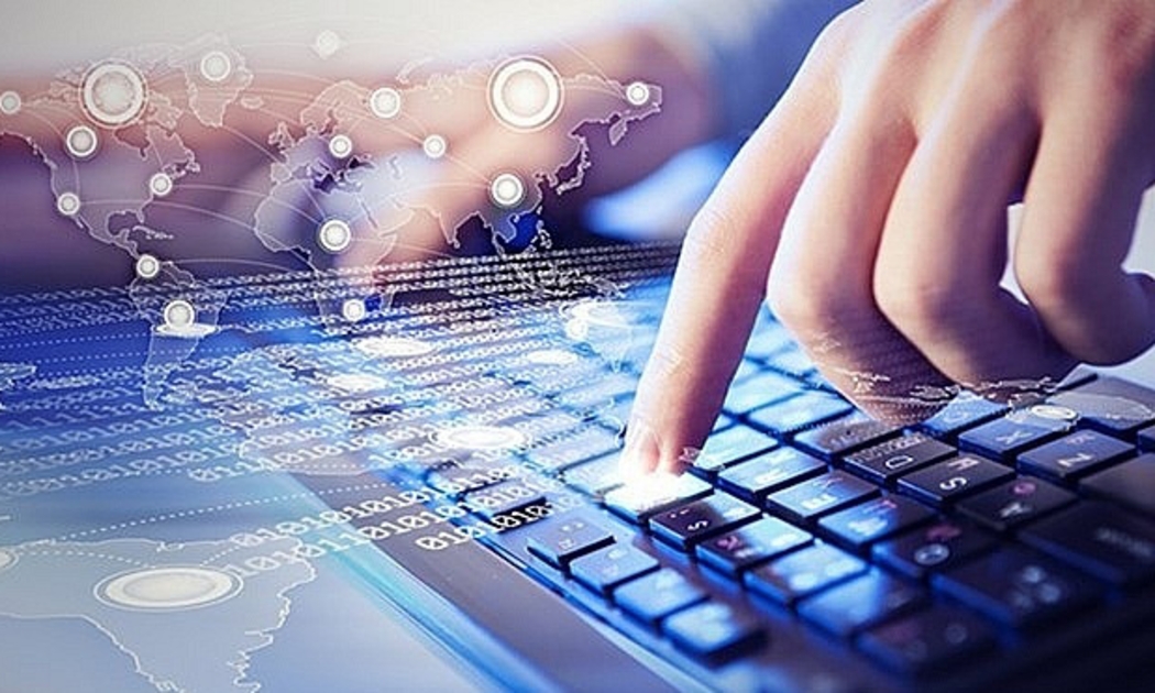 Báo cáo của Google, Temasek và Bain & Company ghi nhận Việt Nam và Indonesia là hai quốc gia có sự tăng trưởng hai con số cho nền kinh tế số - ảnh minh họa.