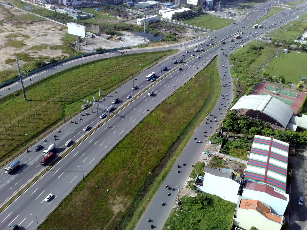 Dự án Xa lộ Hà Nội do CII làm chủ đầu tư.