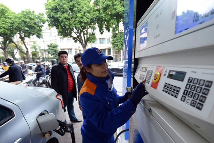 Giá xăng dầu đã tăng trở lại sau 2 lần giảm liên tiếp.