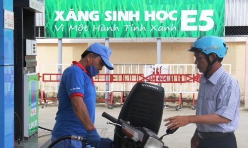 Sắp thay thế toàn bộ xăng RON 92 bằng xăng sinh học E5