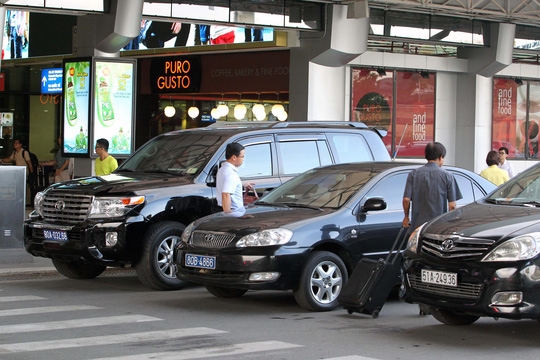 Mỗi năm kinh phí vận hành xe công lên tới 12.800 tỷ đồng.