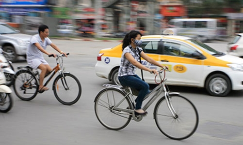 Hà Nội tính chuyện dùng xe đạp để giảm tắc đường