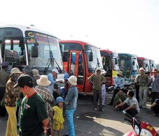 Các phương tiện vận tải hàng hóa và vận tải hành khách theo tuyến chủ yếu sử dụng dầu diezel nên sẽ không có sự điều chỉnh về giá.