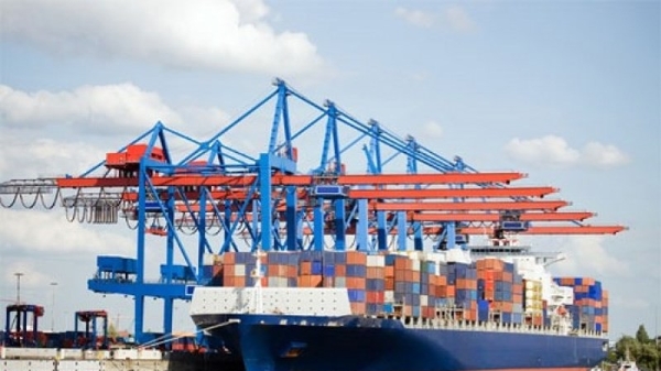 Việt Nam nhập siêu gần 22 tỷ USD từ Trung Quốc trong 11 tháng