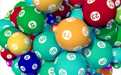 Đà tăng trưởng đó tiếp tục được Vietlott duy trì trong những tháng đầu 
tiên của năm 2017 với tổng doanh thu bán vé trong 2 tháng đầu năm 2017 
đạt khoảng 756 tỷ đồng.