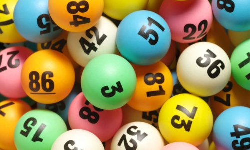 Hai người Việt cùng trúng giải xổ số 160 tỷ đồng