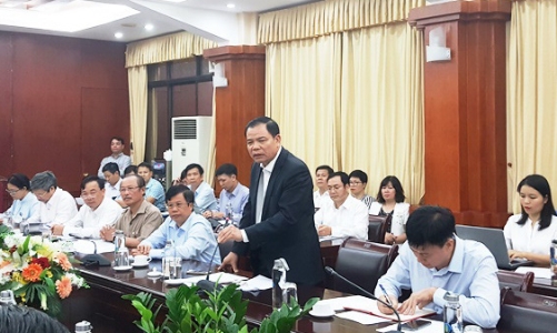 Giá thịt lợn lên đến 200.000 đồng/kg, Bộ Nông nghiệp họp gấp