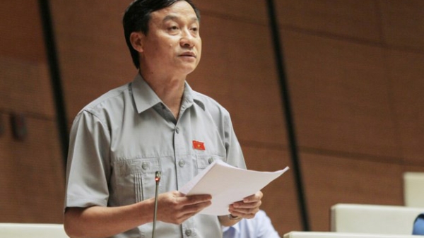 Luật có nên cho tố cáo qua e-mail, fax, điện thoại...?