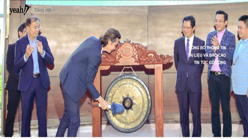 Cổ phiếu YEG niêm yết chính thức trên HOSE vào ngày 26/6 với giá 250.000 đồng/cổ phiếu và lập kỷ lục ở mức 343.000 đồng/cổ phiếu.