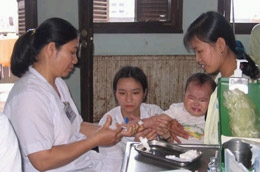 WB cho biết, khoản vay được dành cho 5 dự án hỗ trợ xóa đói giảm nghèo, hỗ trợ y tế và phát triển cơ sở hạ tầng thiết yếu tại các khu vực dễ bị tổn thương ở miền Bắc, đồng bằng sông Hồng và Tp.HCM.