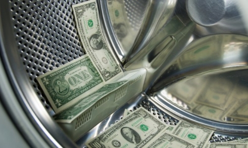 Chống rửa tiền và tài trợ khủng bố: 90% giao dịch đáng ngờ đi qua ngân hàng