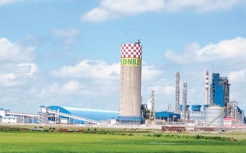 Dự án Đạm Ninh Bình do Vinachem làm chủ đầu tư, có công suất 560.000 tấn một năm, vốn đầu tư khoảng 667 triệu USD tại tỉnh Ninh Bình. <br>