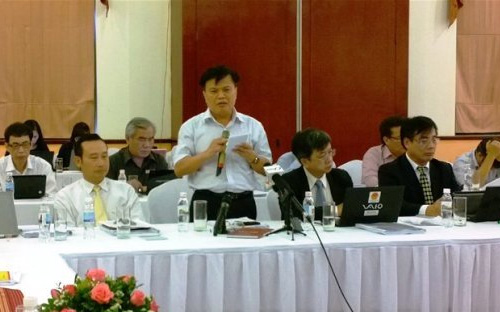 Viện trưởng Viện Nghiên cứu quản lý kinh tế Trung ương Nguyễn Đình Cung tại Diễn đàn
 Kinh tế Mùa xuân 2014 - Ảnh: TH.<br>