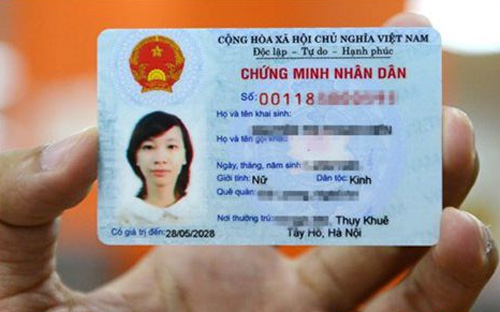 Mẫu giấy chứng minh nhân dân 12 số, có hiệu lực từ ngày 29/12/2013.<br>
