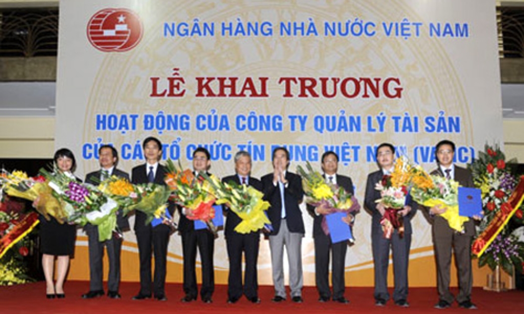 Một lãnh đạo cao cấp của Ngân hàng Nhà nước cho rằng, những lo lắng ít nhiều có cơ sở, nhưng trong điều kiện hiện nay, mô hình VAMC để
 xử lý nợ xấu vẫn có tính khả thi cao - Ảnh: A.H.