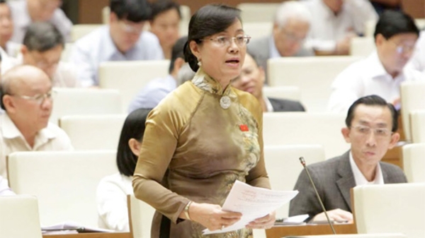 Khi nghị trường năm người mười ý