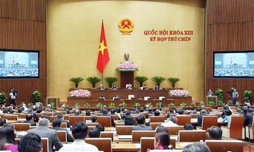 Ngân sách vượt 80 ngàn tỷ, sao không tăng lương?