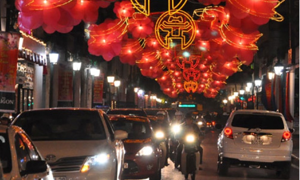 Hà Nội có lẽ là địa phương đứng đầu cả nước về tỷ lệ nợ xấu vì thị phần tín dụng đứng đầu cả nước, tập trung hội sở nhiều ngân hàng thương mại nhà nước, cổ phần lớn.