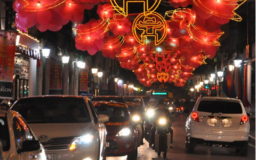 Hà Nội có lẽ là địa phương đứng đầu cả nước về tỷ lệ nợ xấu vì thị phần tín dụng đứng đầu cả nước, tập trung hội sở nhiều ngân hàng thương mại nhà nước, cổ phần lớn.