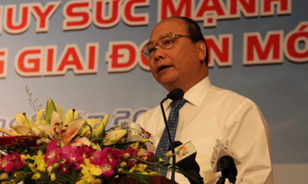Thách thức lớn, theo Phó thủ tướng Nguyễn Xuân Phúc, là những diễn biến phức tạp ở các vùng biển, trong đó có biển Đông, với việc Trung Quốc xâm phạm vùng biển của Việt Nam.