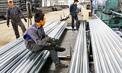 Kinh tế khó khăn: “Hãy làm gì đi chứ!”