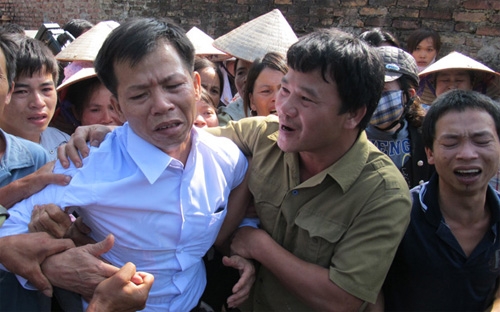 Vụ 10 năm tù oan của ông Nguyễn Thanh Chấn là câu chuyện được công luận đặc biệt chú ý trong thời gian gần đây - Ảnh: Xuân Long.<br>
