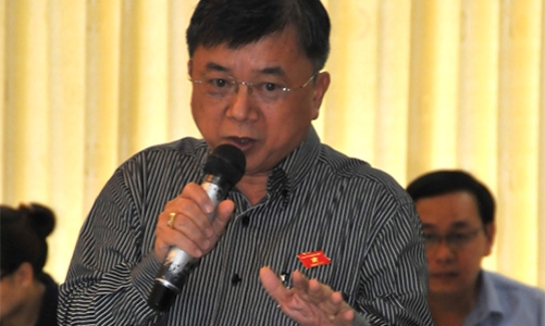 Lùi Luật Biểu tình: “Cần có lời giải thích với cử tri”